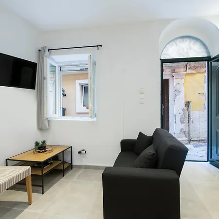 Marinasia's Corfu Town Appartement *