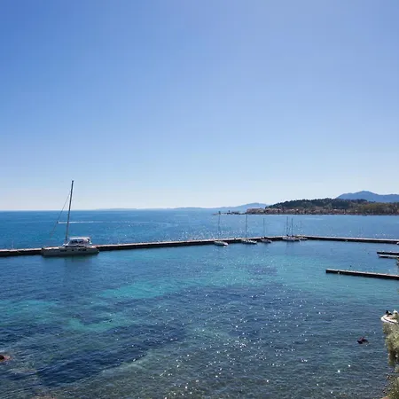 Daire Marinasia's Corfu Town Korfu